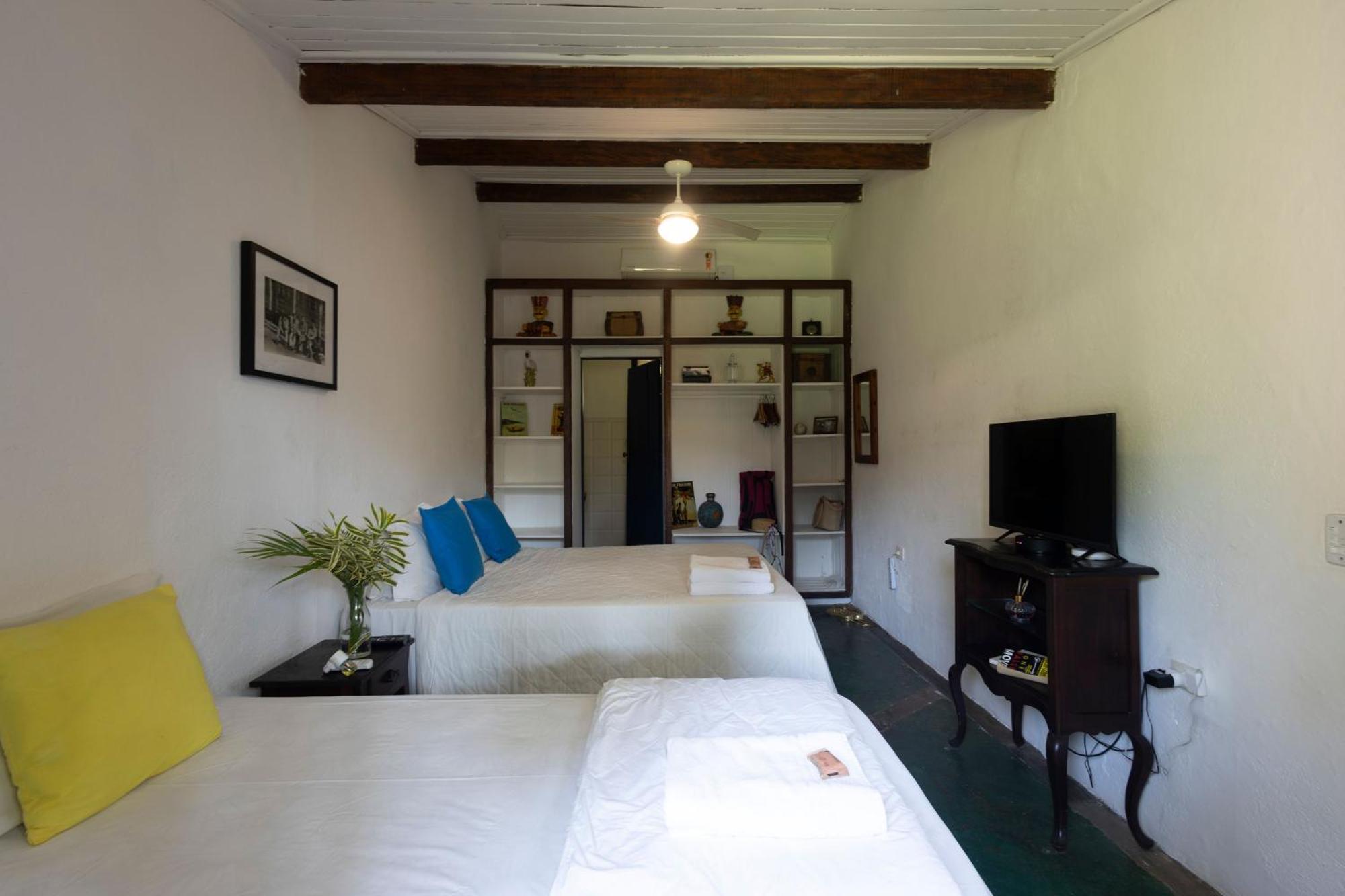 Ilhabela Homestay 2* Barequeçaba