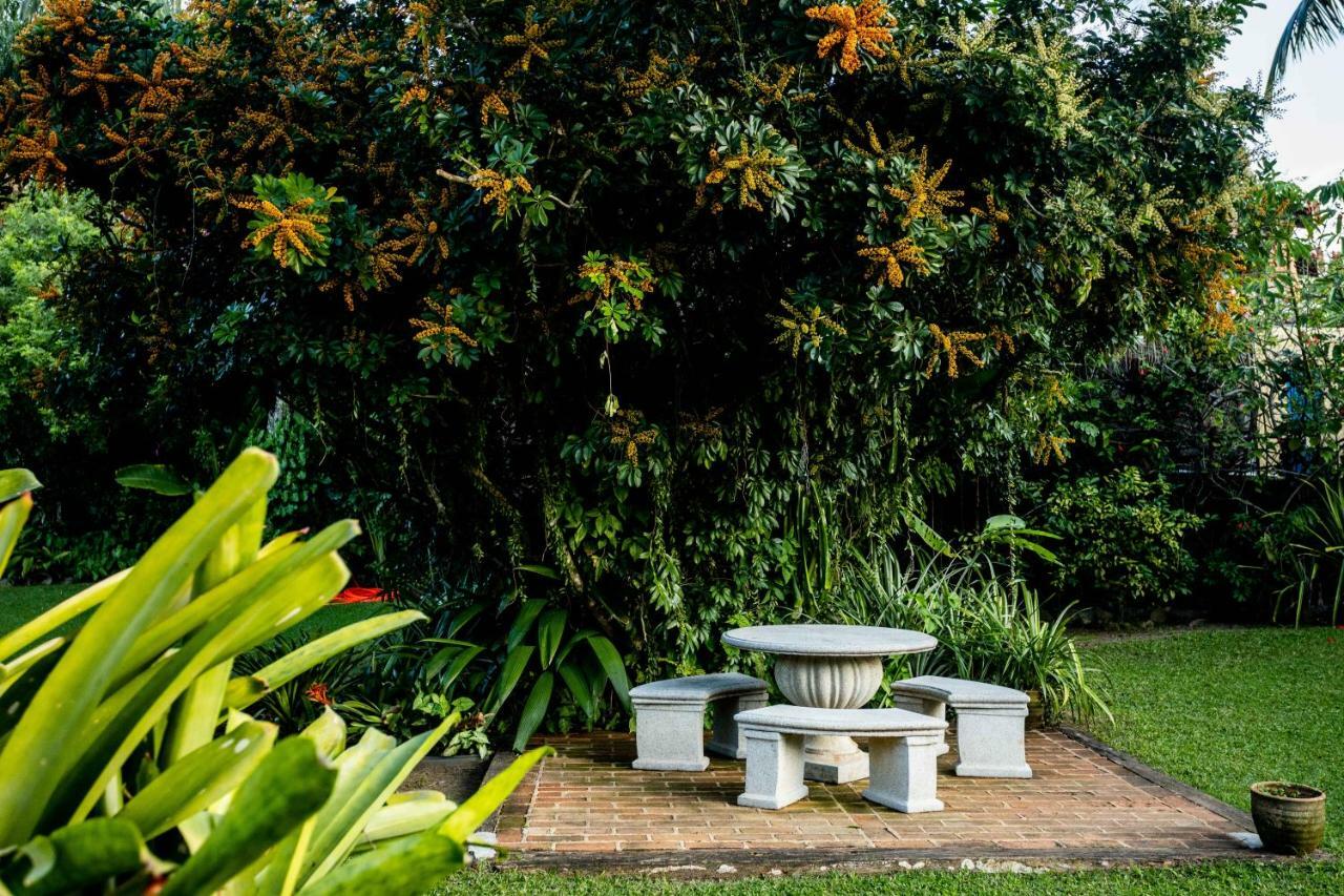 Ilhabela Homestay Bed and breakfast Barequeçaba